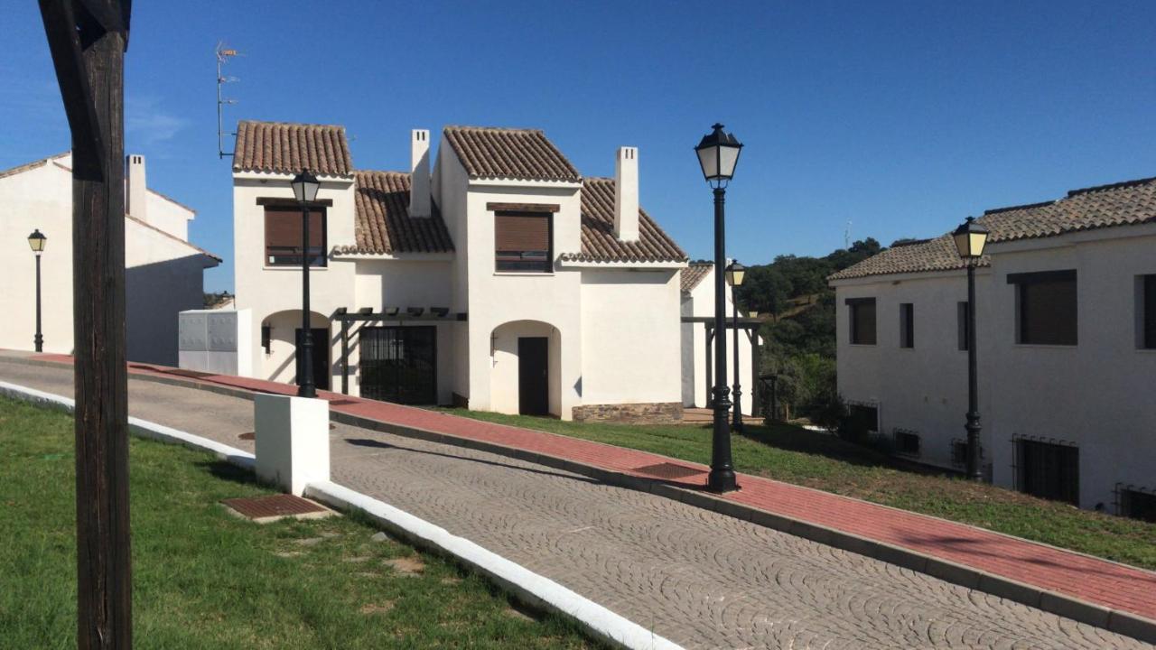 Sierra El Retiro Villa Seville Exterior photo